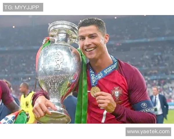 2014年足球盛宴回顾：那些年崭露头角的世界级球星与传奇瞬间